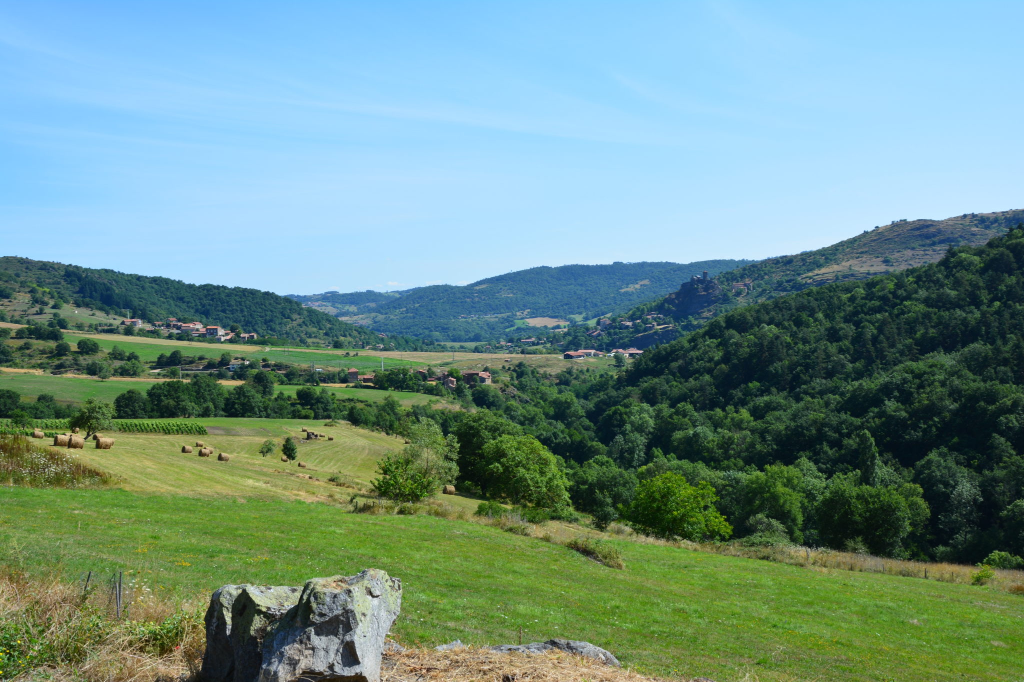 Haute-Loire - Vue sur Saint-Ilpize